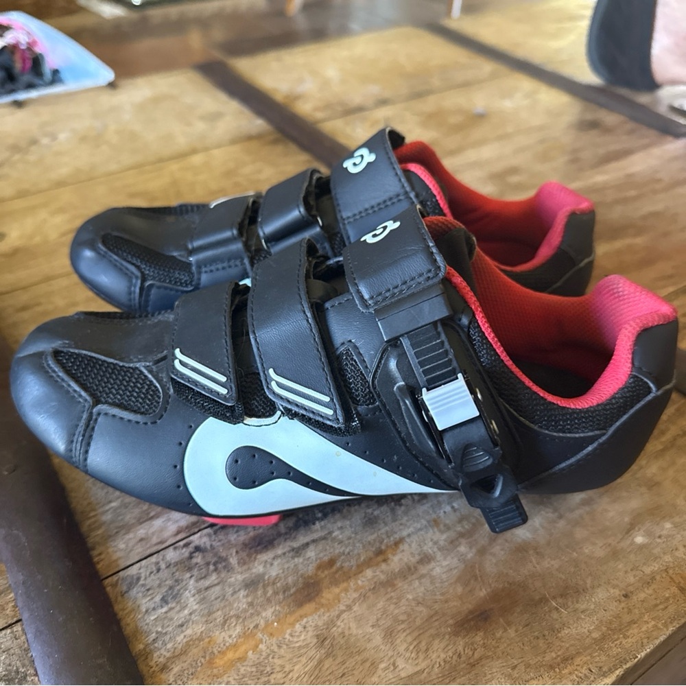 Women’s Peloton Snap-in Cycling Shoes Size 39 EU